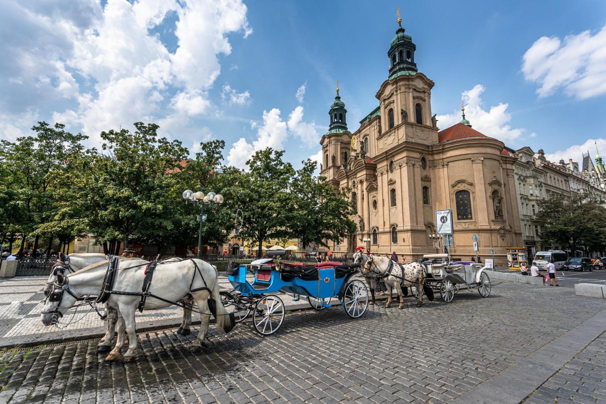 Wishlist Old Residences - Hastalska Lejlighed